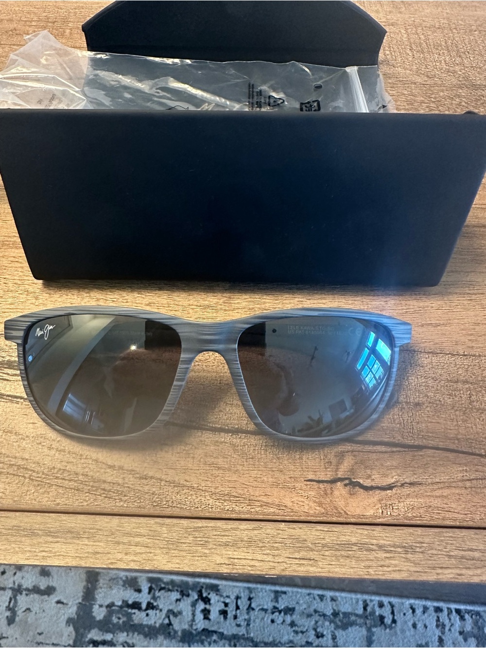 Maui Jim Lele Kawa Gray Frame with Gray Lenses